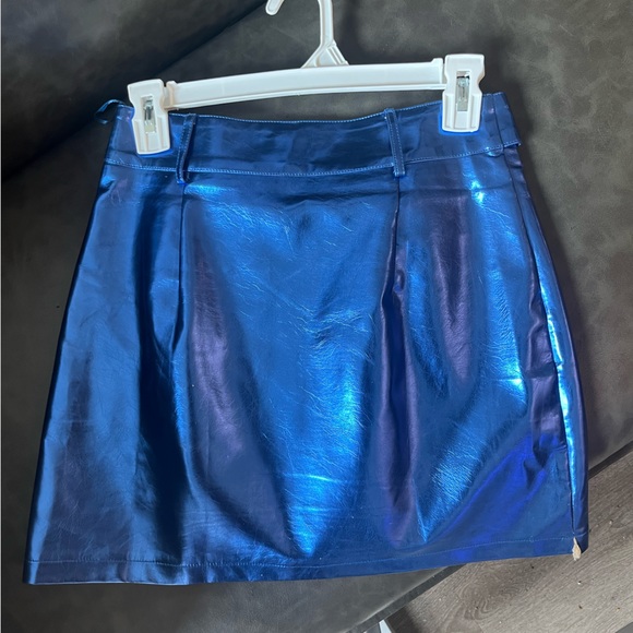 COPY - Superdown mini skirt - Picture 3 of 5